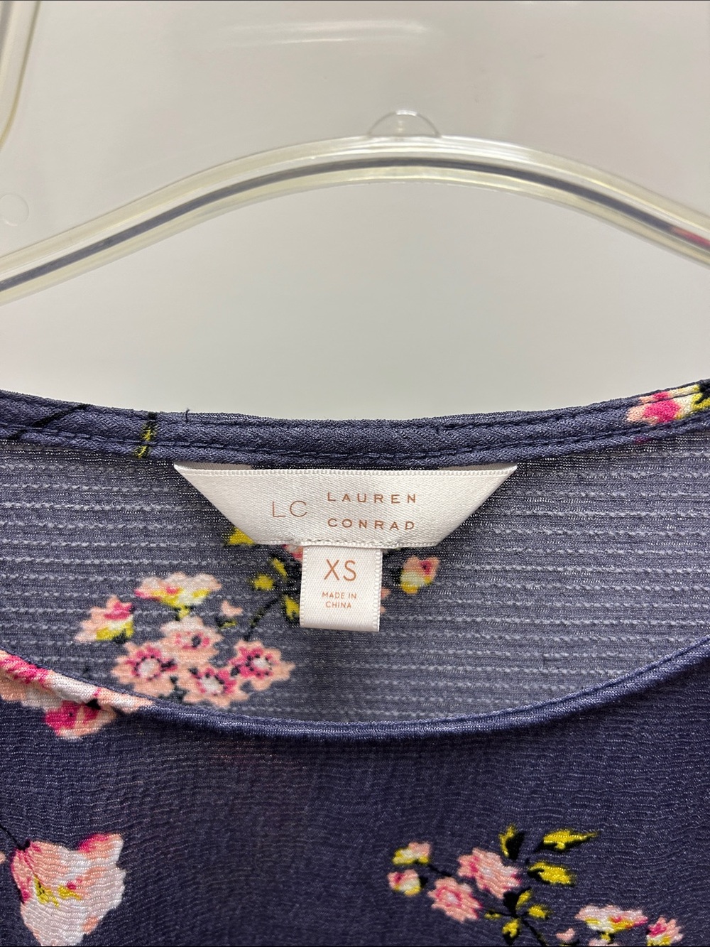 LC Lauren Conrad Navy Floral Bell-Sleeve Top image 2